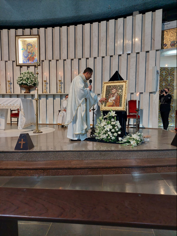 Gaudium Press  Nossa senhora do perpétuo socorro, Perpetuo socorro,  Simbolismo